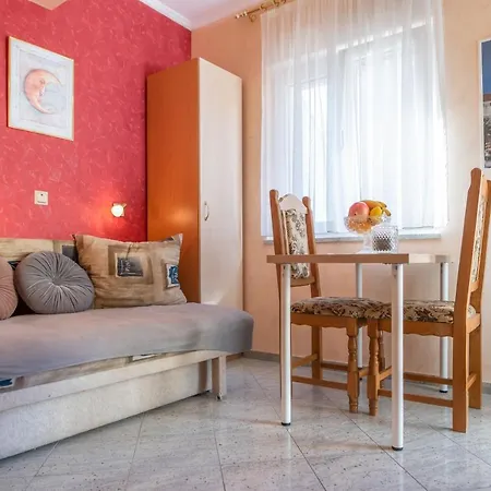 Sladojević Apartamento Omiš