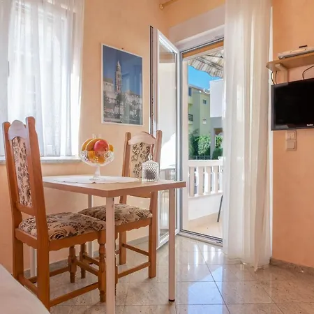 Sladojević Apartamento Omiš
