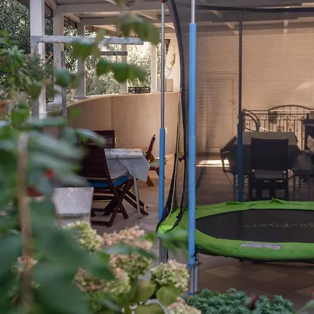 شقة Sladojevic أوميس